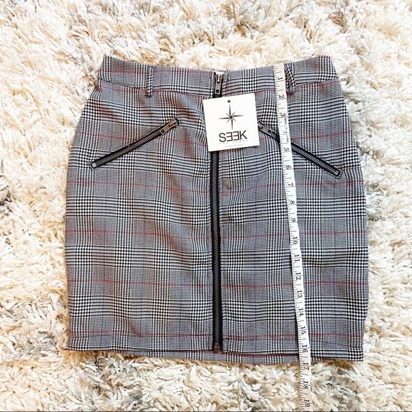 NEW SEEK The Label | Y2K 2000’s Inspired Plaid Mini Skirt size M - Picture 8 of 8